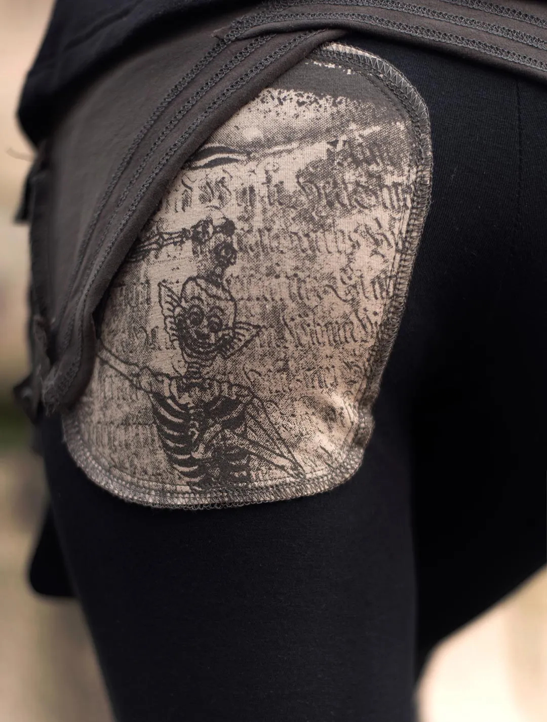 Tibetan Skulls Long Leggings