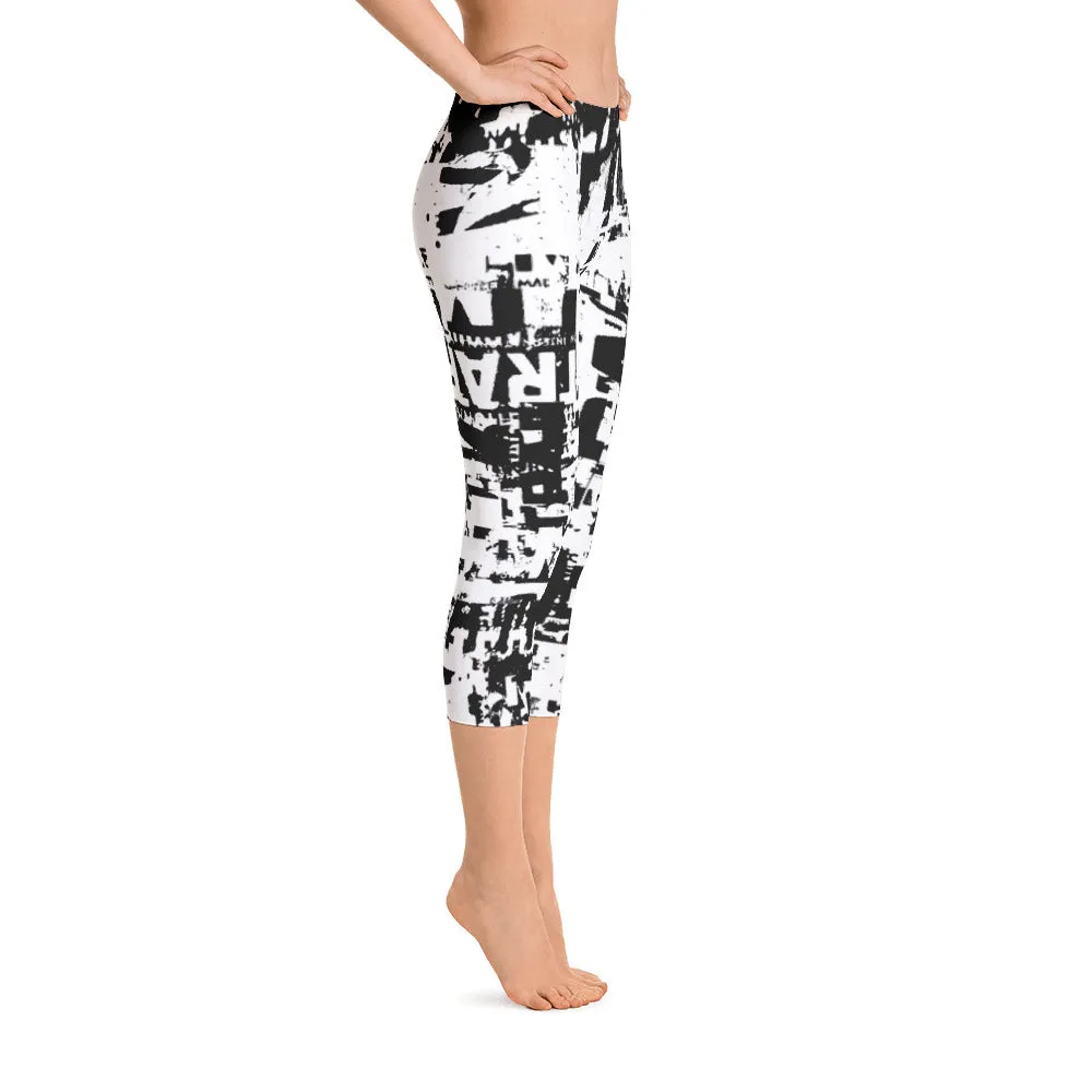 Traffic Jam Grunge Capri Leggings